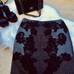 Diane von Furstenberg pencil skirt ✨